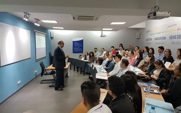 Réussir sa 1ère Année en École de Commerce au Maroc : Guide Complet & Conseils Pratiques
