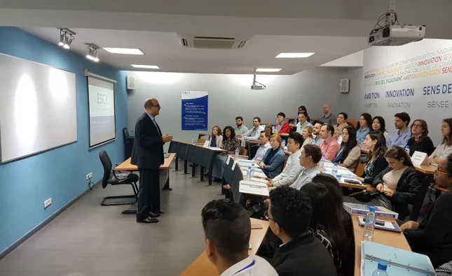 Réussir sa 1ère Année en École de Commerce au Maroc : Guide Complet & Conseils Pratiques